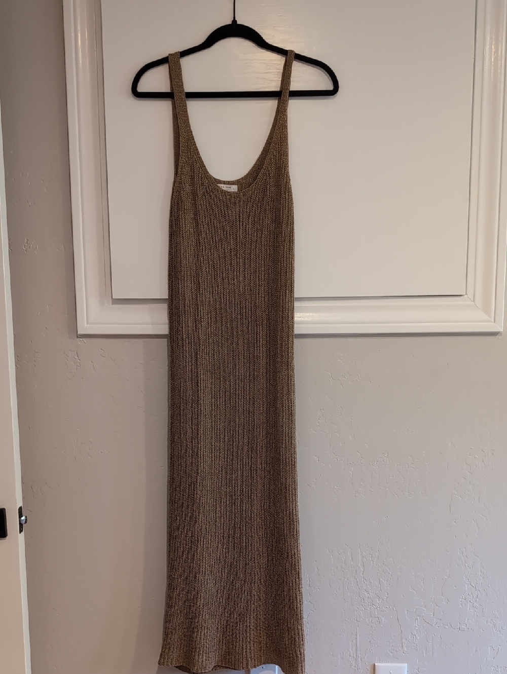 Miss Love, Sleeveless Knit Maxi Dress in Brown, Large